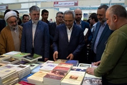 دیدار وزیر فرهنگ و ارشاد اسلامی از ناشران عرب در نمایشگاه بین‌المللی کتاب تهران